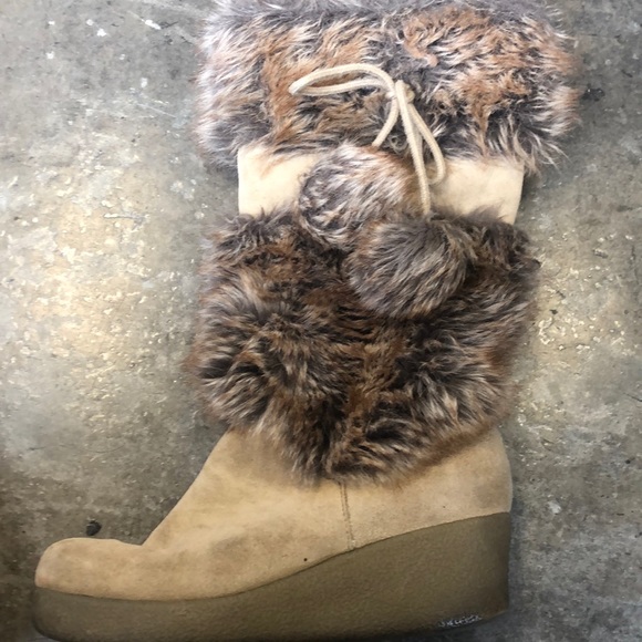 shoes with the fur